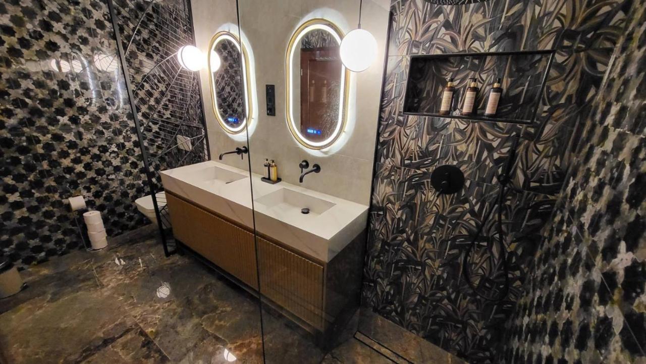 Cloud Apartment Gozsdu Budapest Eksteriør billede