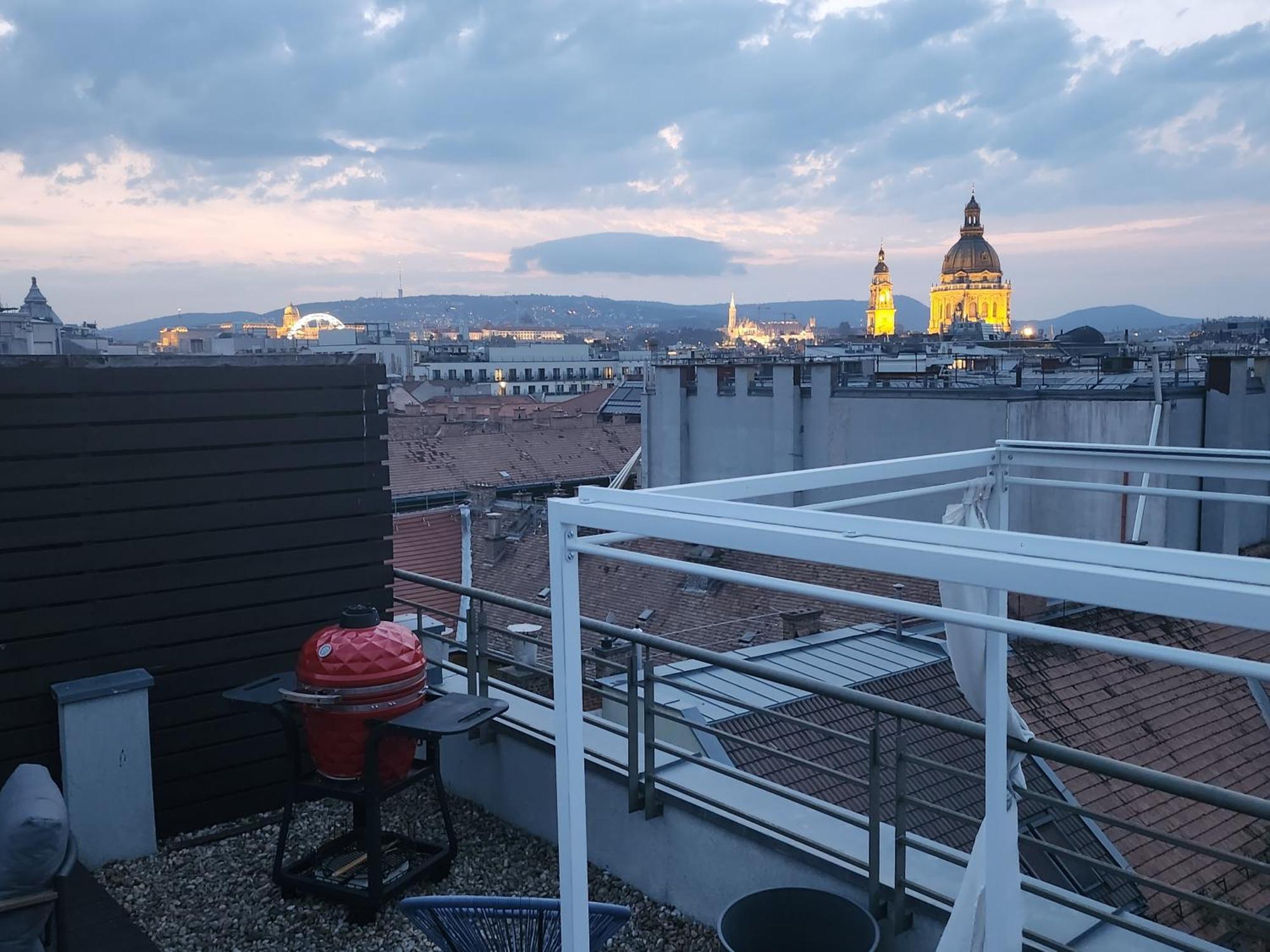 Cloud Apartment Gozsdu Budapest Eksteriør billede